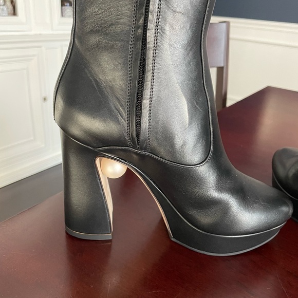Nicholas Kirkwood Ankle Boots- Sz 38, never worn, new without box - Picture 7 of 9